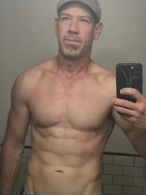 fetishfriendlea Profile Image