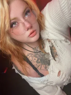 Curvy Sweet Russian 