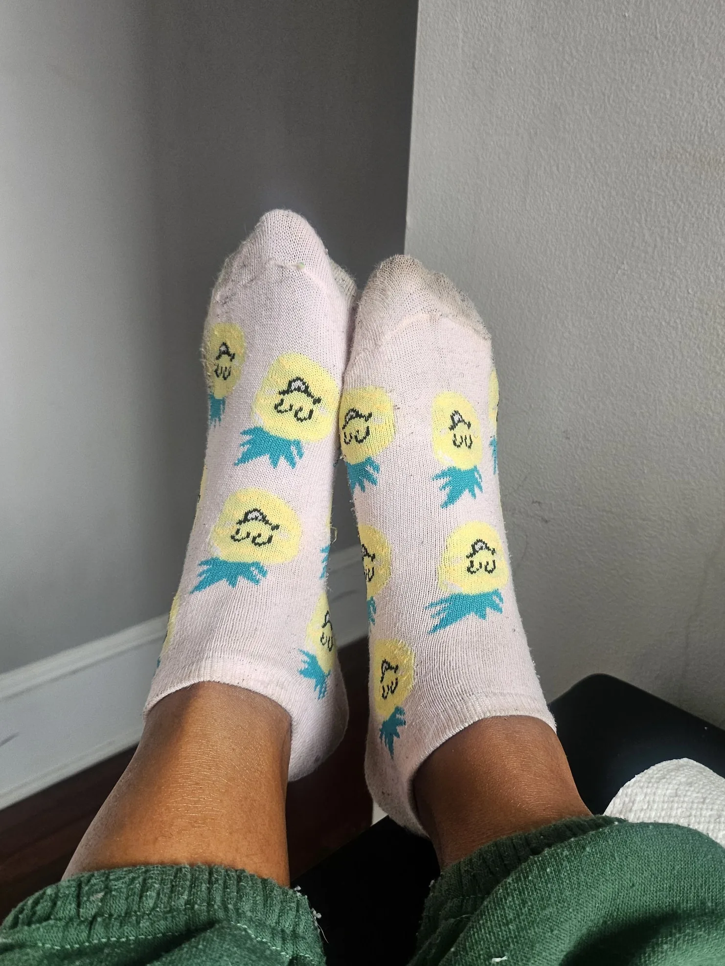 Feet 