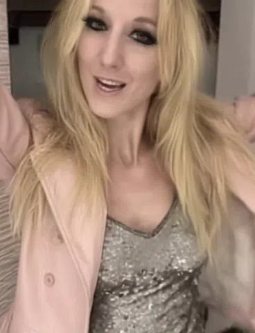 Dominant Kinky Hotwife Alina