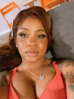 Sweet voice. Strict expectations.