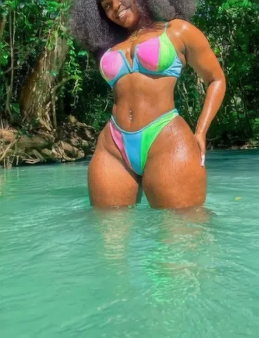 Caribbean Baddie