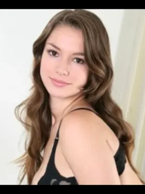 Kinda Innocent Girl Next Door ⋆ Sensual, Feminine, Kinky ⋆ Sweet GFE