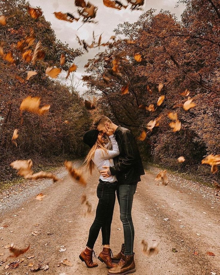 Fall Date Ideas to Keep them Falling in Love