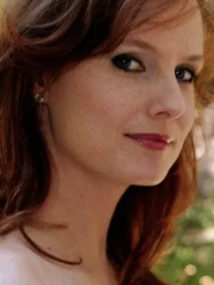 Lonely Lady Next Door Needs Your Attentions