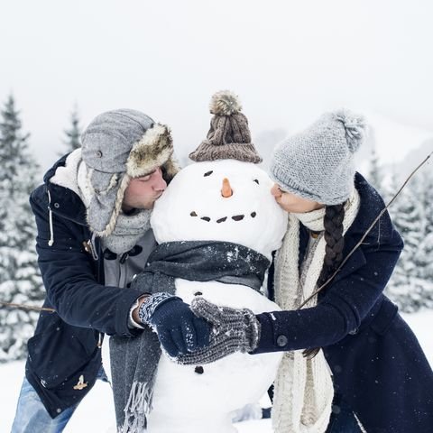 Epic Snow Day Date Idea&rsquo;s