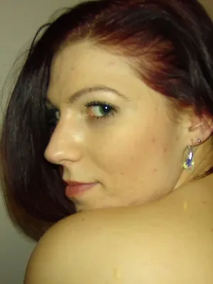 Bossy MILF Vivian