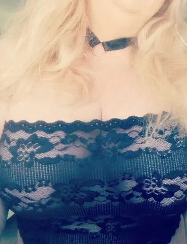 Mature experienced dirty lady