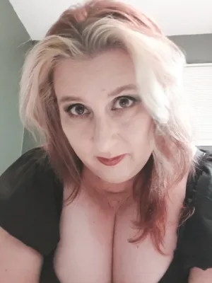 Well hello there sexy