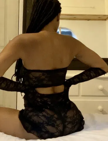 Newbie here lets chat