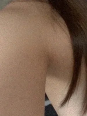 Latina girl tit