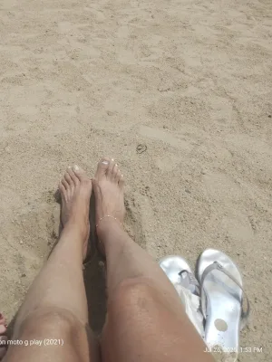 Sexy feet on the beach