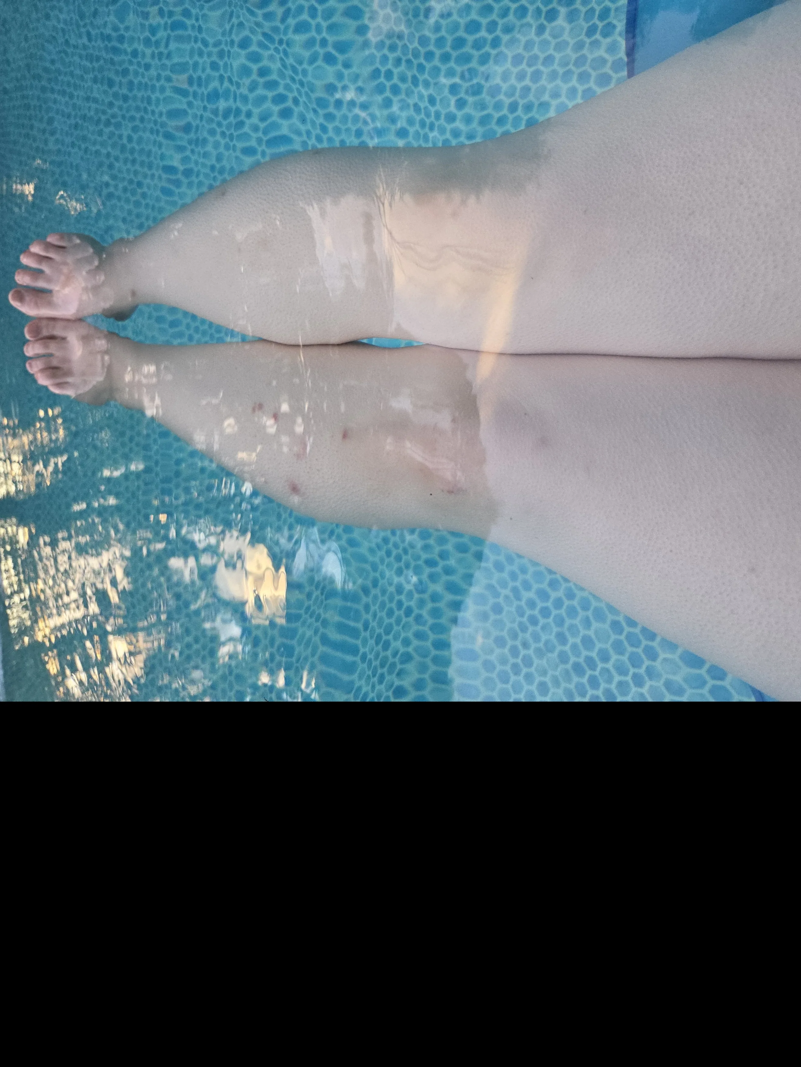 Topless Pool Pics - 08.26.26
