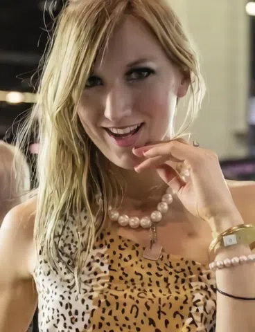 Dominant Kinky Hotwife Alina