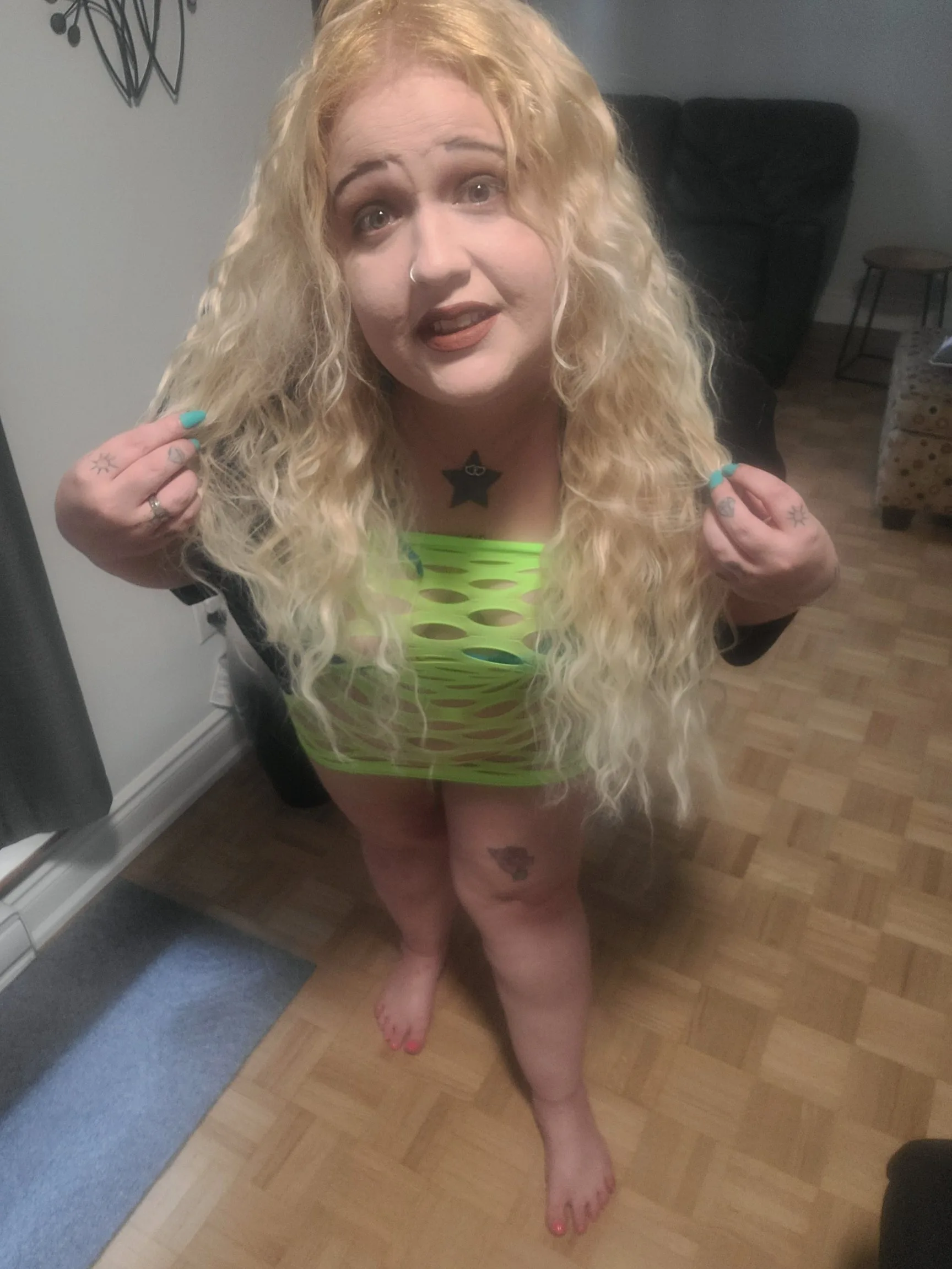 Dildo Play