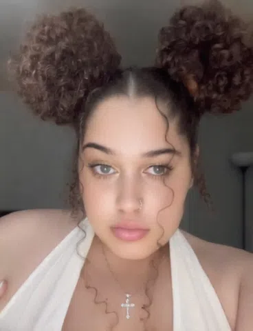AriAfterDark