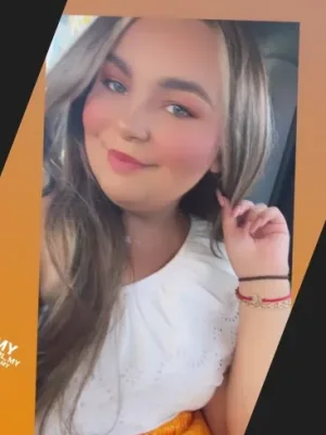 Hi everyone my name is psychic Darla Hi everyone my name is psychic Darla